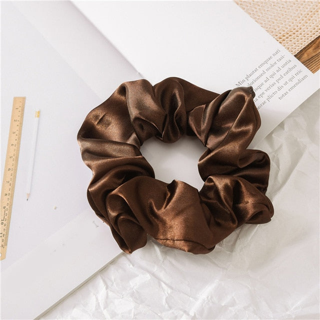 Hairs - Silk Scrunchie