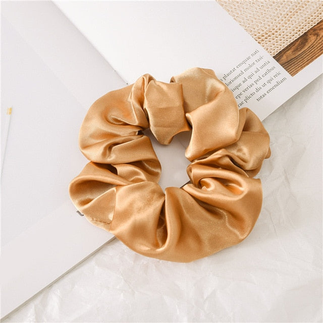 Hairs - Silk Scrunchie