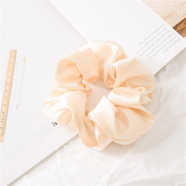 Hairs - Silk Scrunchie