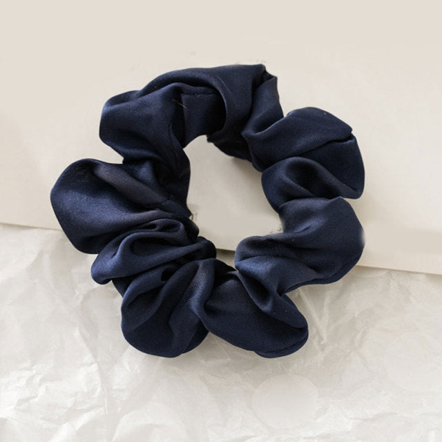 Hairs - Silk Scrunchie