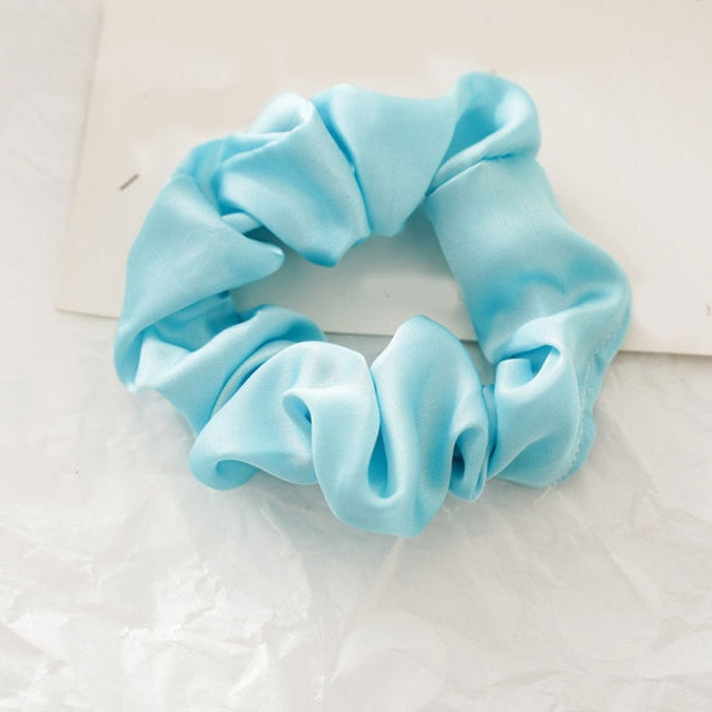 Hairs - Silk Scrunchie