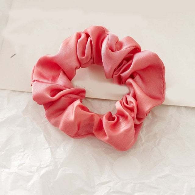 Hairs - Silk Scrunchie